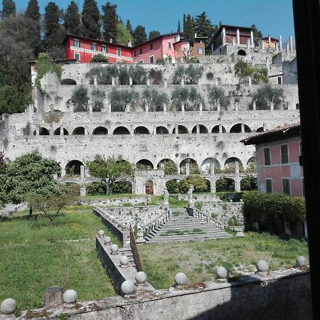 Albergo Giardino トスコラーノ・マデルノ エクステリア 写真